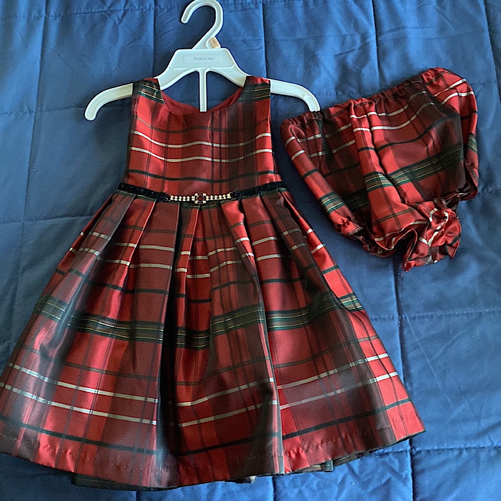 Pippa & Julie red checkered 2 piece dress.  Excellent condition. No damage